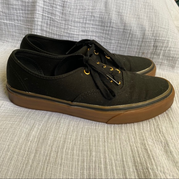 ❌SOLD❌Vans low top gum authentic black - Picture 3 of 7